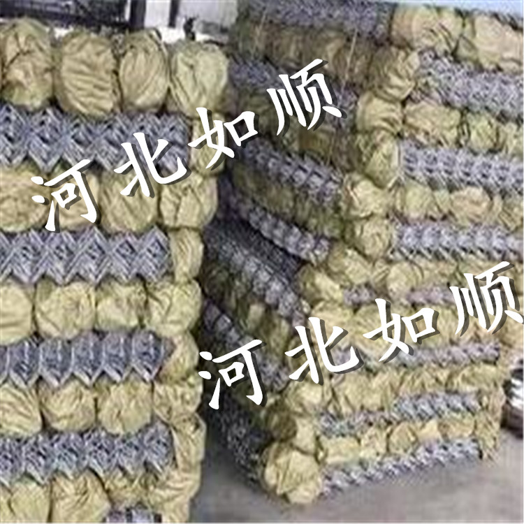 安平鍍鋅礦用菱形網(wǎng)圖片1